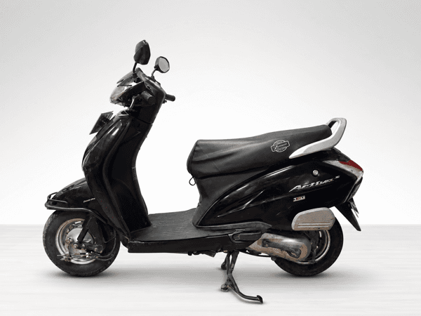 Used 2017 Honda Activa 3G Standard (BS III) for sale in Jaipur - photo 1