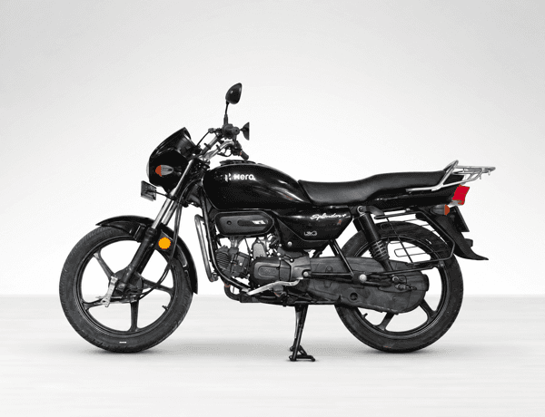 Used 2025 Hero Splendor Plus Black and Accent Edition for sale in Delhi - photo 1