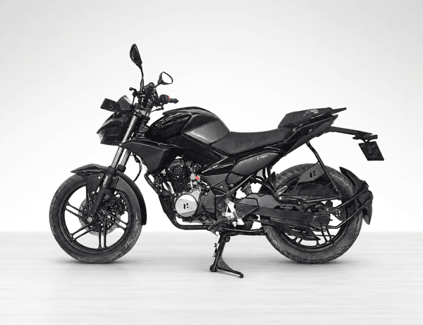 Used 2025 Hero Xtreme 125R Single Channel ABS for sale in Delhi - photo 1
