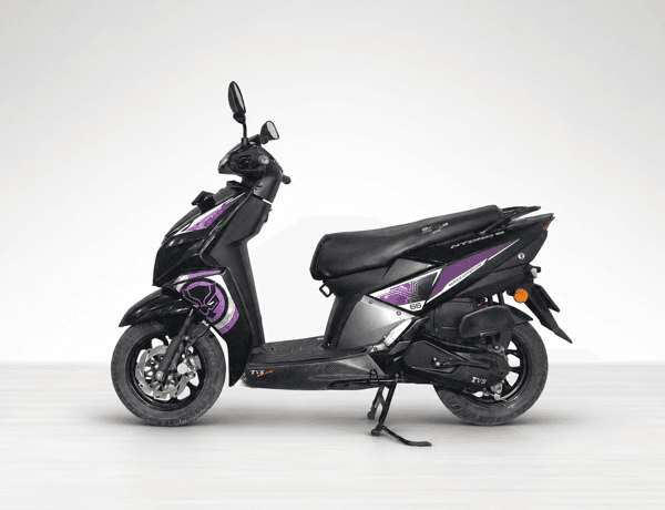 Used 2024 TVS Ntorq 125 Super Squad Edition for sale in Delhi - photo 1