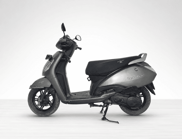 Used 2018 TVS Jupiter Drum Alloy for sale in Delhi - photo 1
