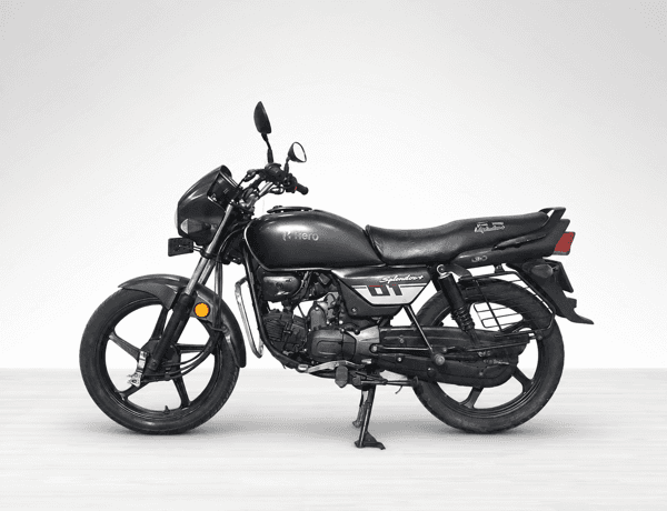 Used 2024 Hero Splendor Plus Matt Axis Grey Metallic for sale in Delhi - photo 1