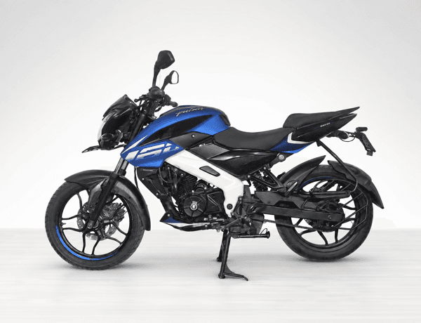 Used 2022 Bajaj Pulsar NS160 Dual Channel ABS for sale in Delhi - photo 1