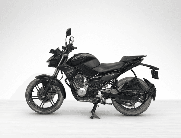 Used 2025 Hero Xtreme 125R Single Channel ABS for sale in Delhi - photo 1
