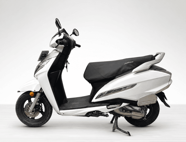 Used 2024 Honda Activa 125 Disc for sale in Jaipur - photo 1