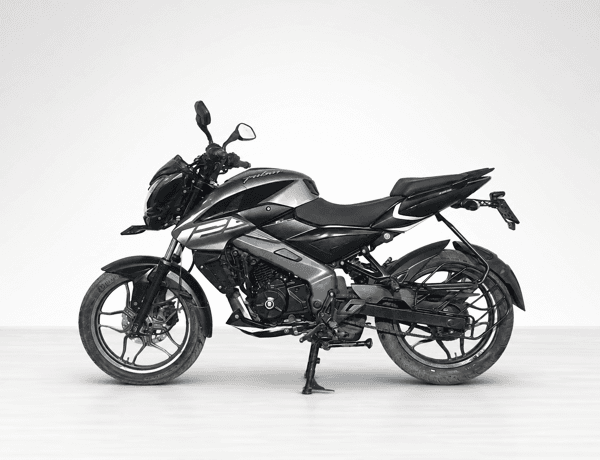 Used 2024 Bajaj Pulsar NS125 Standard for sale in Faridabad - photo 1