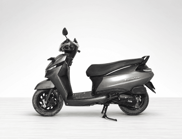 Used 2025 TVS Jupiter Drum Alloy for sale in Delhi - photo 1
