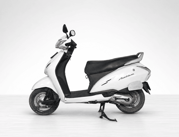 Used 2016 Honda Activa 3G Standard (BS III) for sale in Faridabad - photo 1
