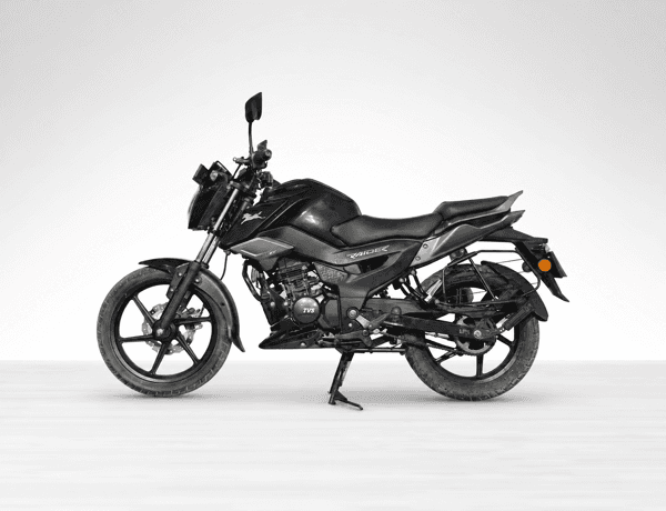 Used 2022 TVS Raider 125 Disc for sale in Delhi - photo 1