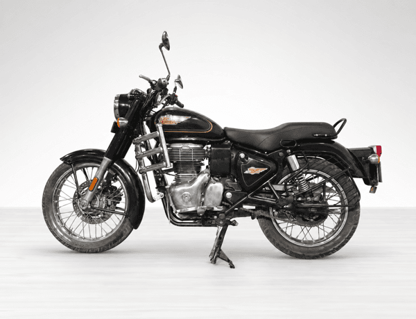 Used 2024 Royal Enfield Bullet 350 Mid for sale in Delhi - photo 1