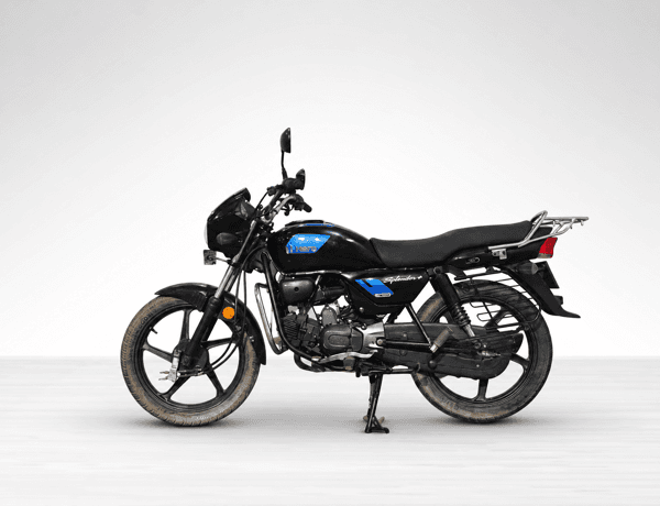 Used 2023 Hero Splendor Plus Xtec i3s Drum Self Alloy for sale in Gurgaon - photo 1