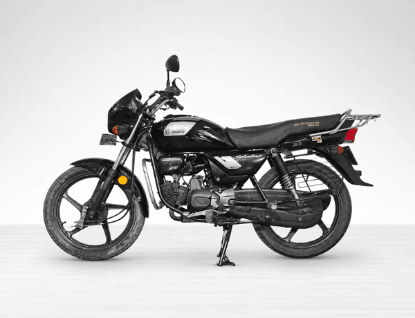 Used 2022 Hero Splendor Plus Xtec i3s Drum Self Alloy for sale in Delhi - photo 1