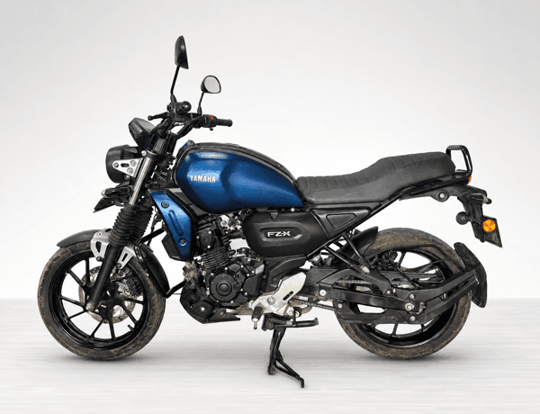 Used 2025 Yamaha FZ X Dark Matte Blue for sale in Jaipur - photo 1